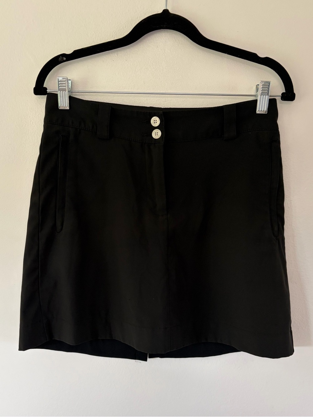 Nike Dri-Fit Golf Black Skort With Built-In Shorts Athletic Performance Skirt
